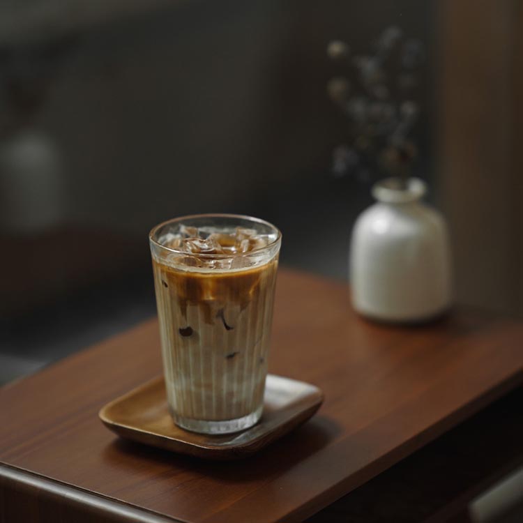 Tự Pha Chế Latte Tại Gia - Mẹo & Bí Quyết Đơn Giản "Chuẩn Quán"